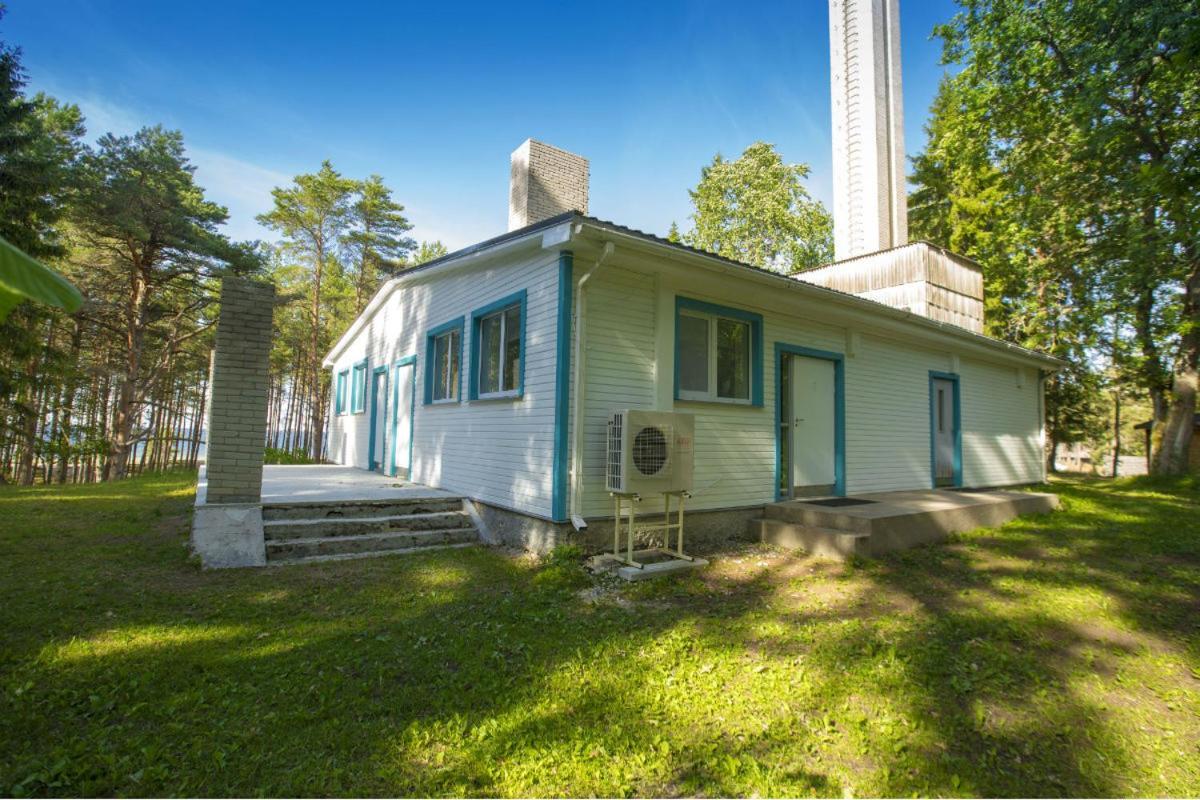 Puhkekeskus Valkla Rand- Simple Accomodation Exterior foto